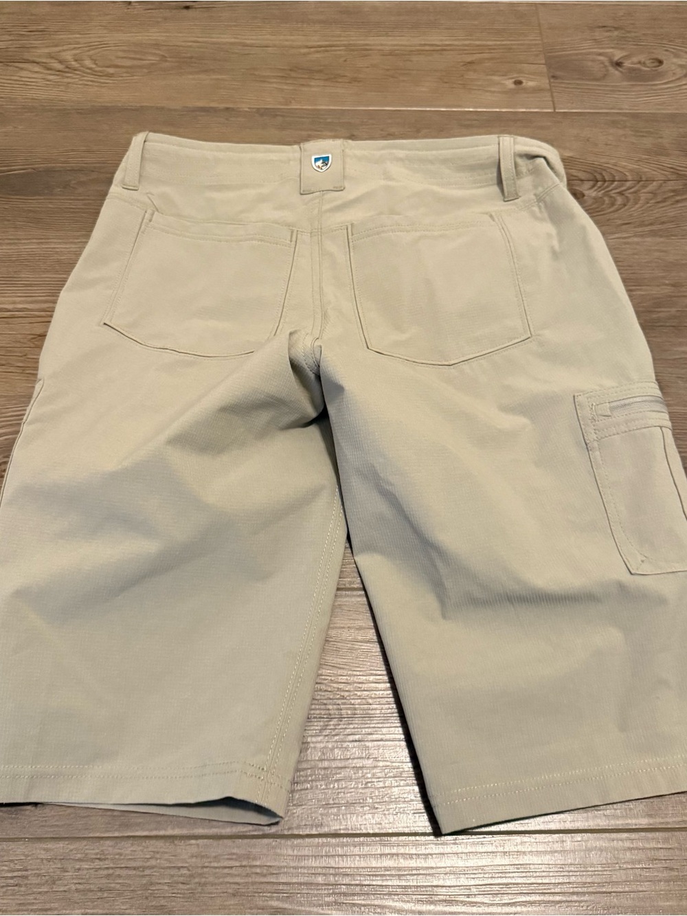 Kuhl Bermuda Roll Tab Shorts Size 2 - Picture 5 of 6